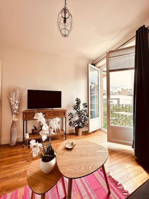 Le Petit Bijou Hyper Centre Sedan Apartment ภายนอก รูปภาพ